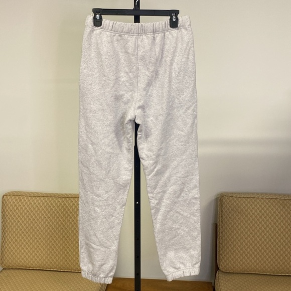 MATE the Label - Organic Fleece Relaxed Pocket Sweatpant In Heather Gray - Picture 10 of 10